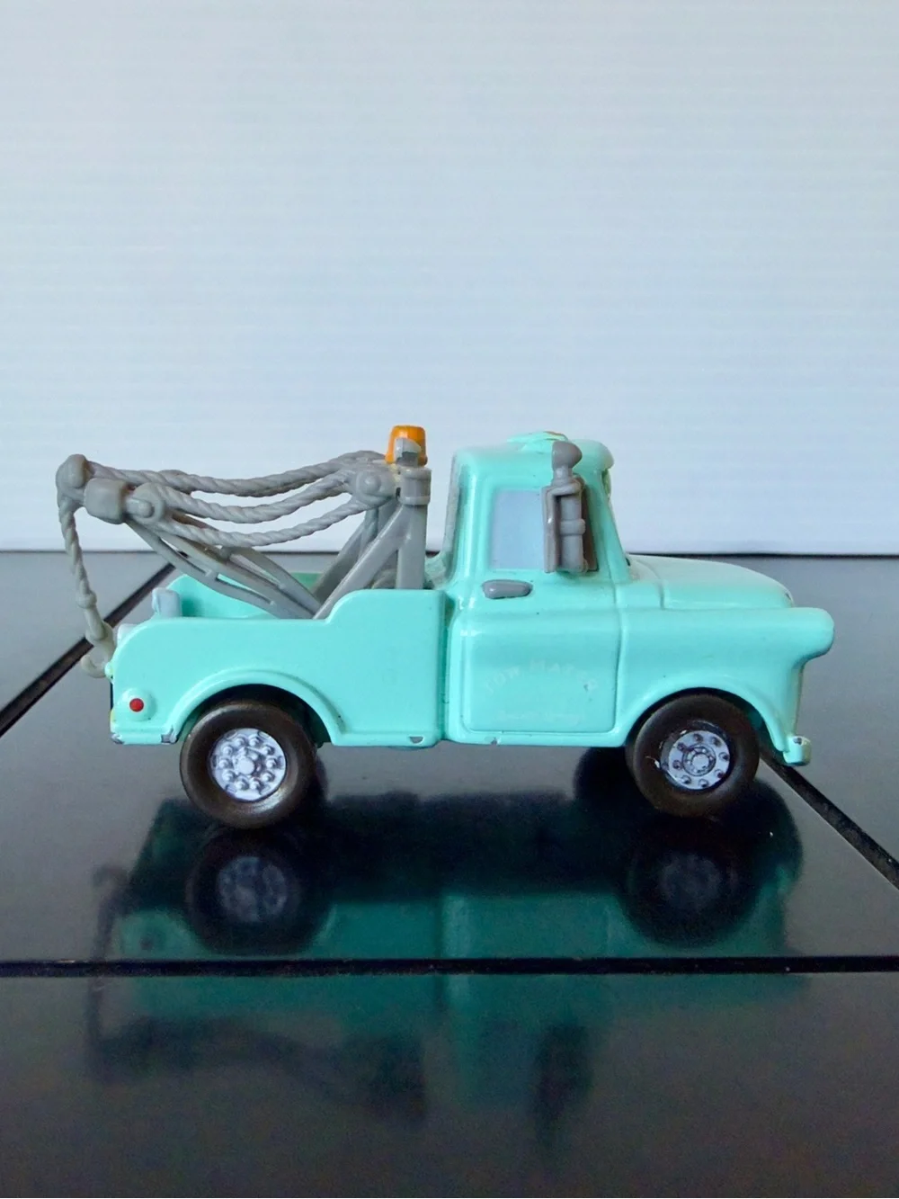 Disney Pixar Cars “Brand New” Mater 1:55 scale diecast (B)